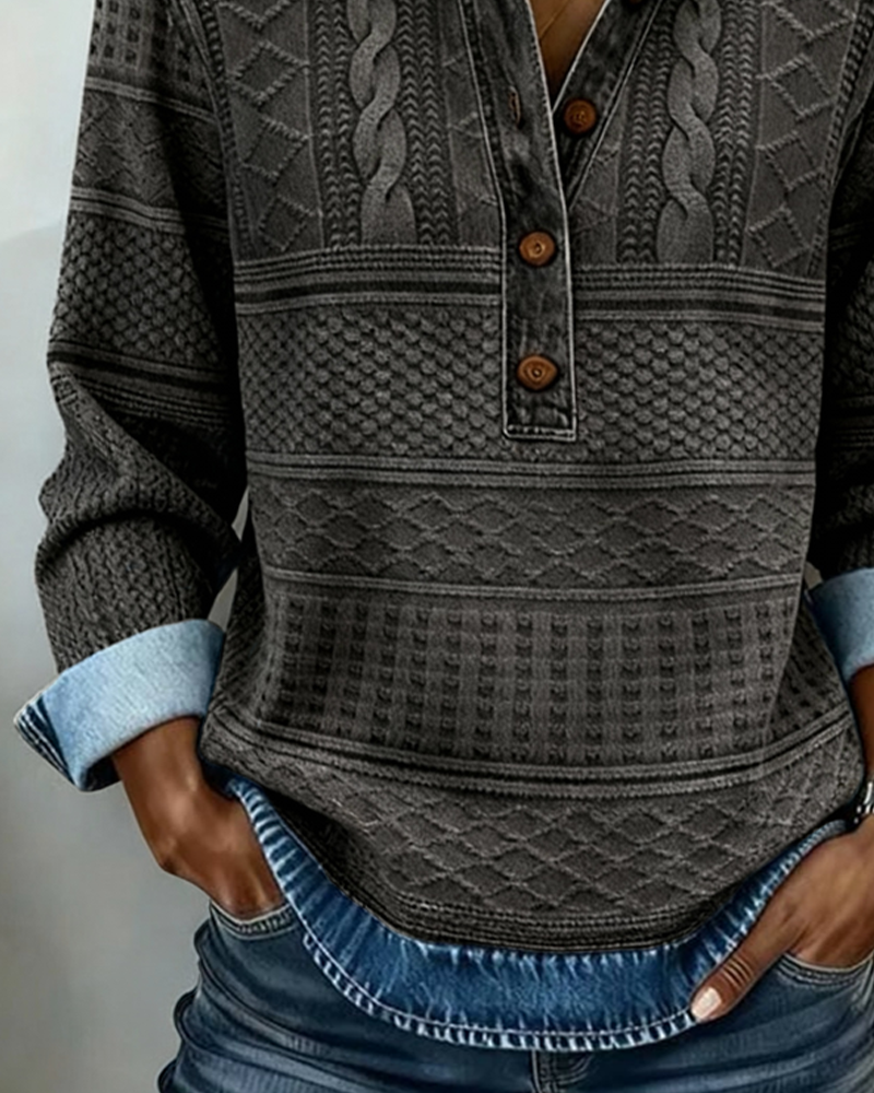 Women's textured collared knit jumper with long sleeves and button placket