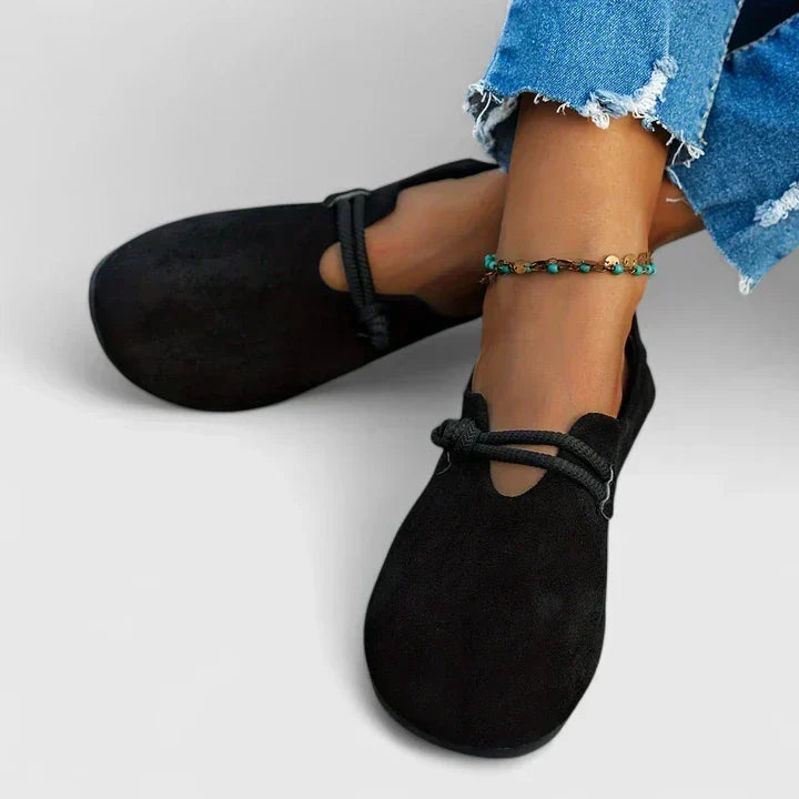 Women's rope-detail loafers with rounded toes and flat soles