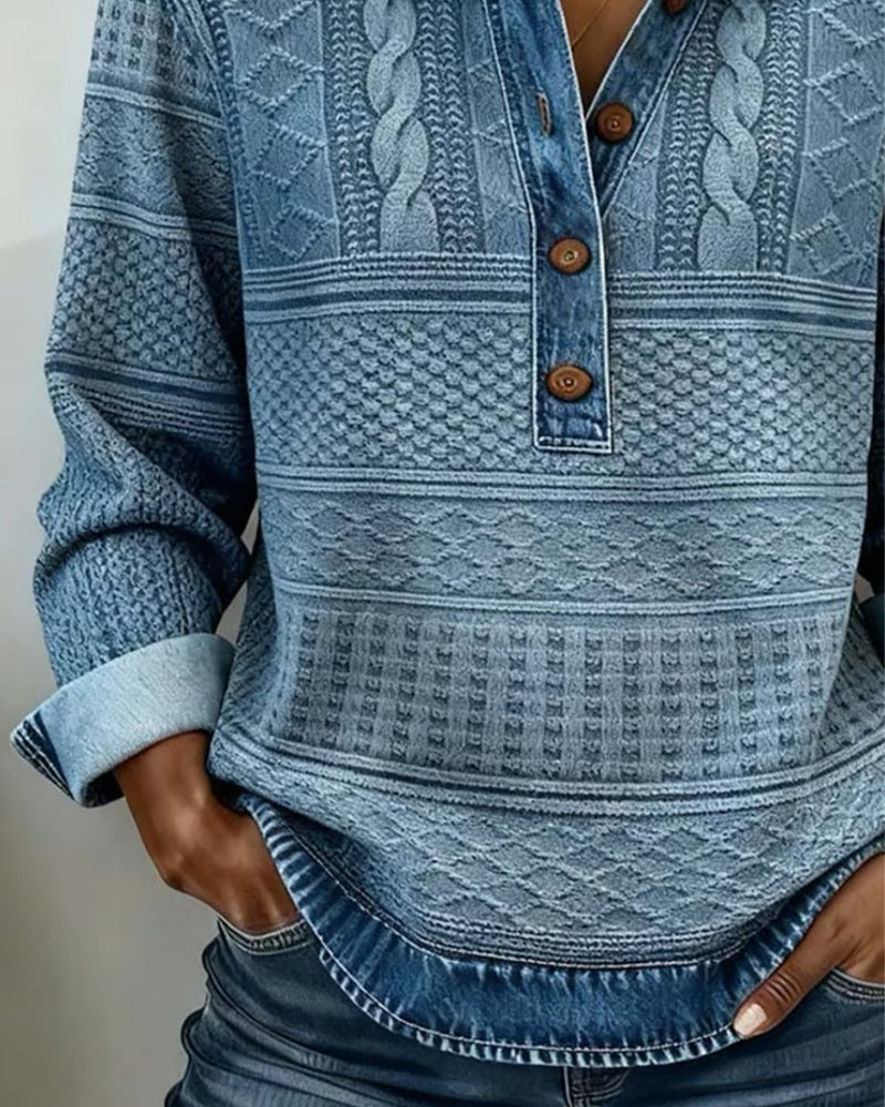 Women's textured collared knit jumper with long sleeves and button placket