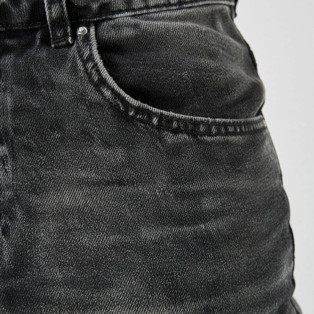 Drayton - Men Straight Leg Casual Jeans