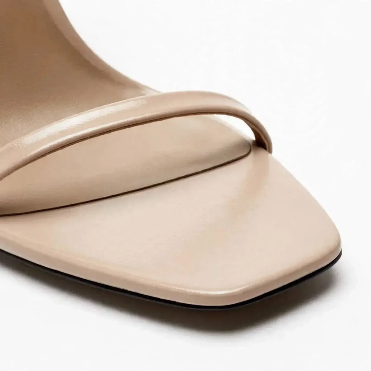 Kynoxis - Strappy Pointed Heel Sandals