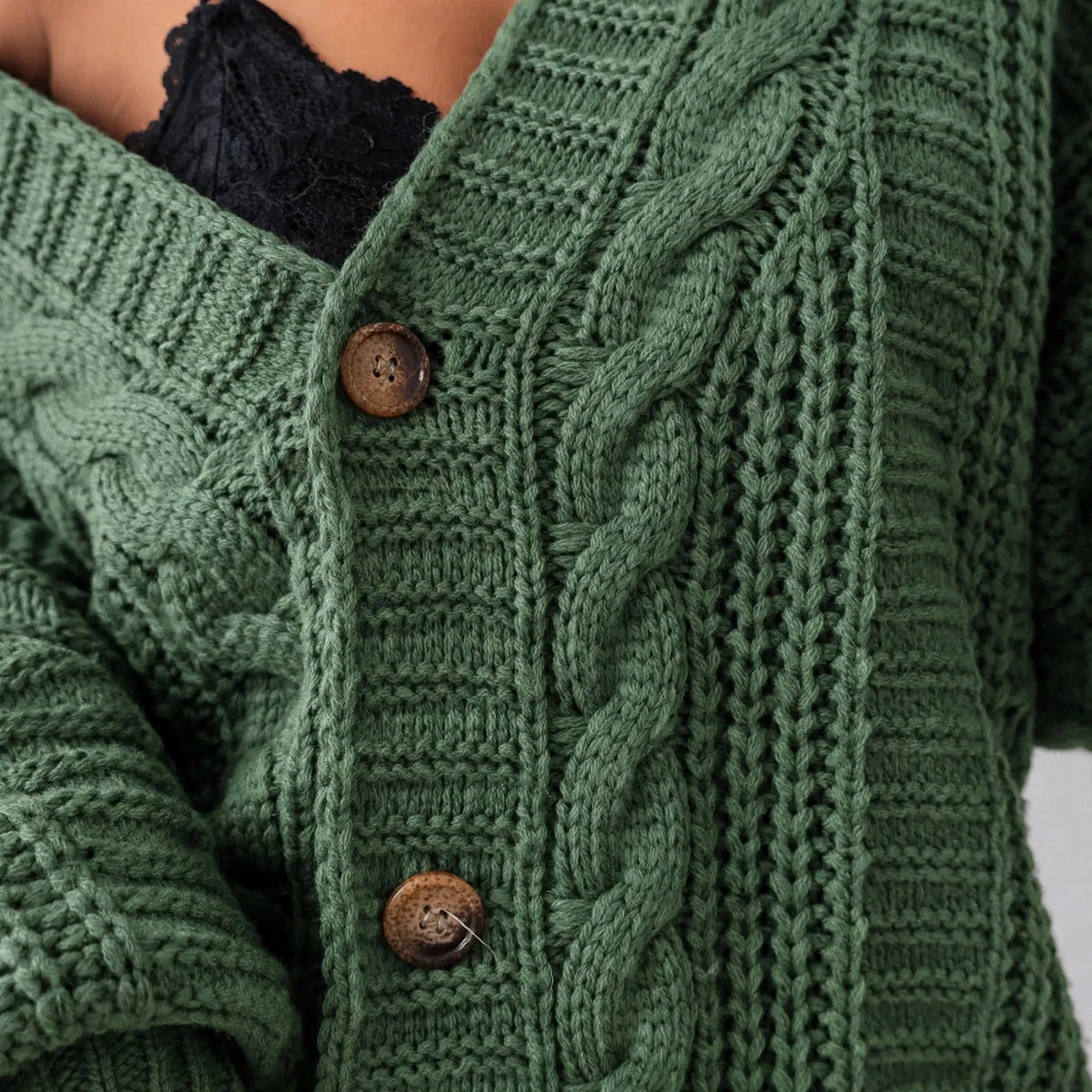 Vondara - Oversized Chunky Cable Knit Cardigan